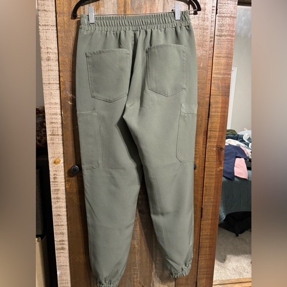 Luuna Jogger Scrub Bottoms Smal - Picture 1 of 3